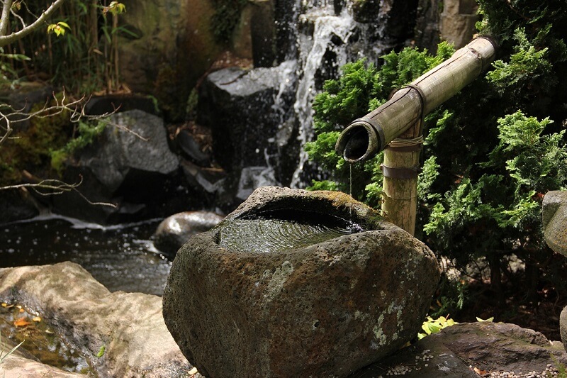 japanese garden water feature