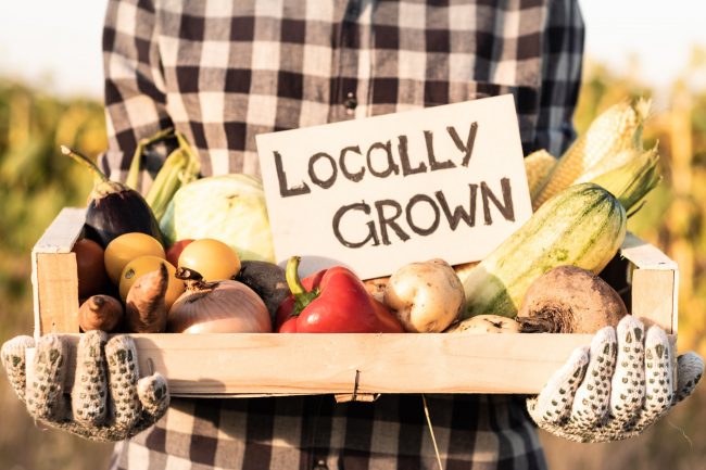 The Benefits of Eating Seasonal and Locally Grown Food